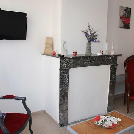 Apparts St Sepulcre Σαιντ-Ομέρ Εξωτερικό φωτογραφία
